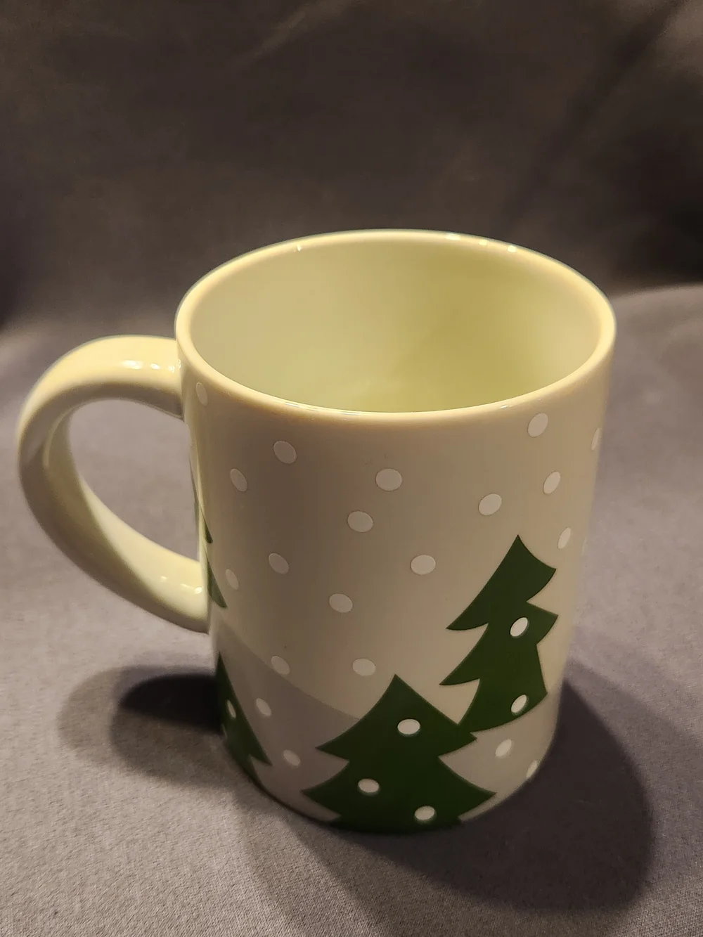 Crate & Barrel Joan Anderson Mug 2017 White Snowman Holiday 14 oz